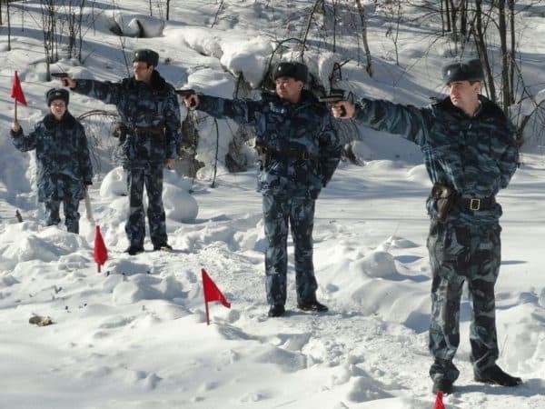 Основные правила безопасности для оружия