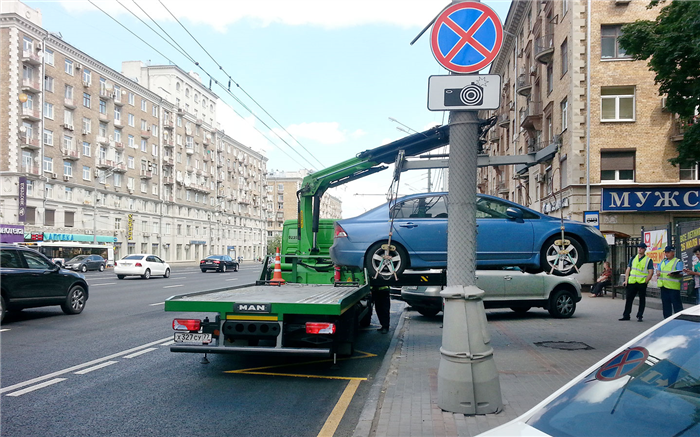 Что водитель оплачивает при эвакуации автомобиля