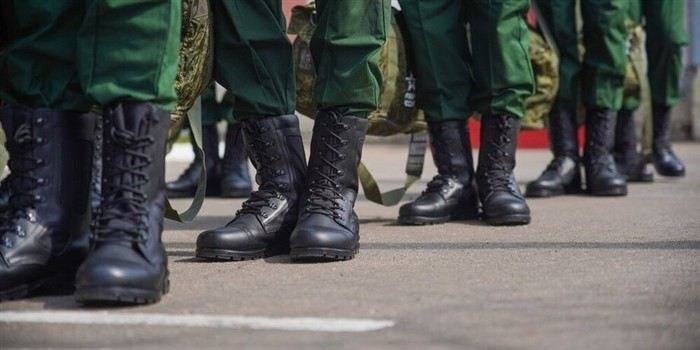 Почему закон о повышении призывного возраста не поддержали 13 депутатов?