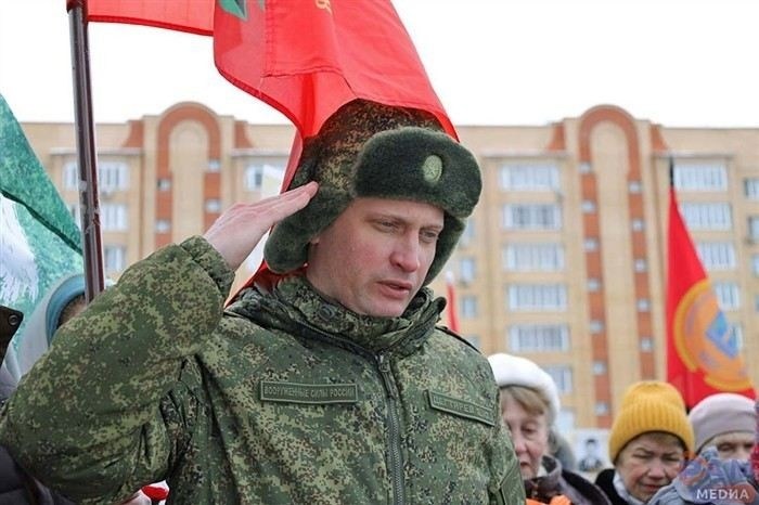 Евгений Юрьевич о важности связи с Родиной: взгляд на защиту и любовь к своей земле