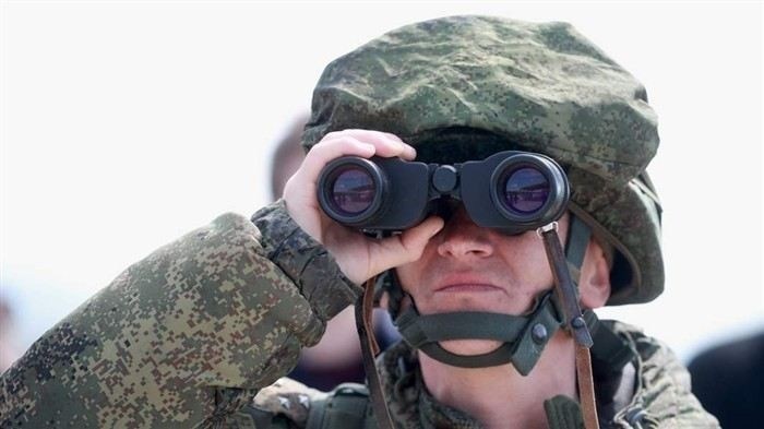 Какие перспективы увеличения срочной службы до двух лет в России?