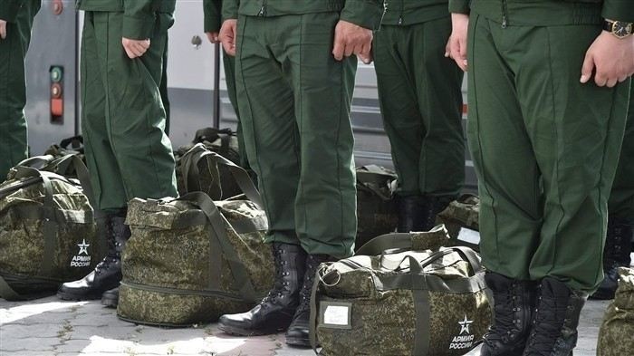 Каковы сроки срочной службы в армии в России в 2022 году?