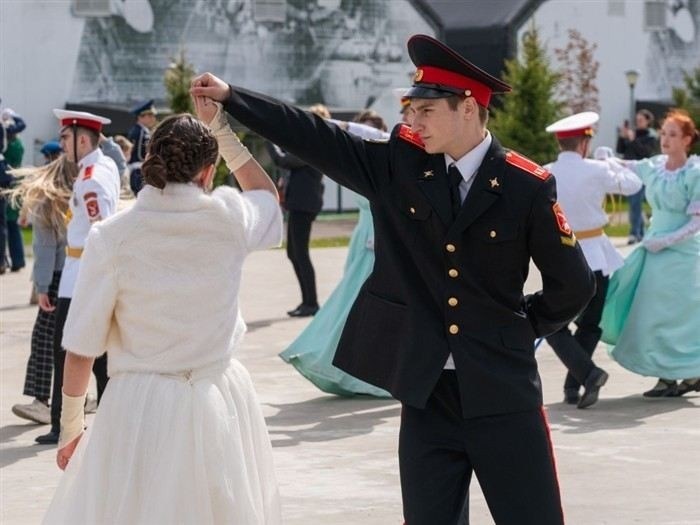 Призывают ли в армию после кадетского училища?