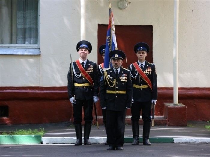 Дисциплина или пережиток прошлого: чем живут ученики кадетских классов в 2025 году?