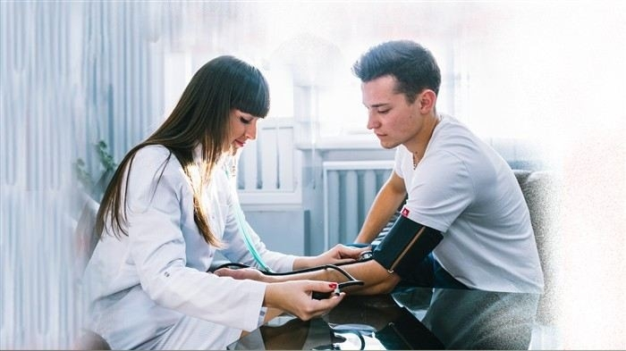 Процесс диагностики гипертонии при призыве: что важно знать