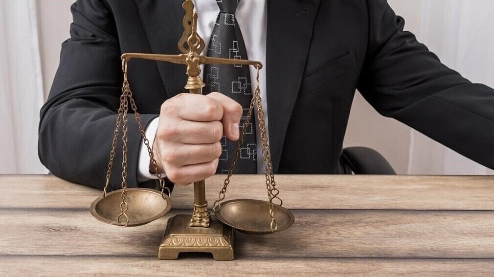 Последствия нарушения договора управления жилым домомКогда управляющая организация нарушает свои обязательства по договору управления жилым домом, последствия могут не ограничиваться только финансовыми штрафами. Вот основные последствия: