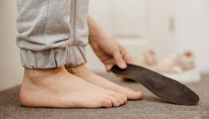 Как определяют категорию годности к службе при плоскостопии