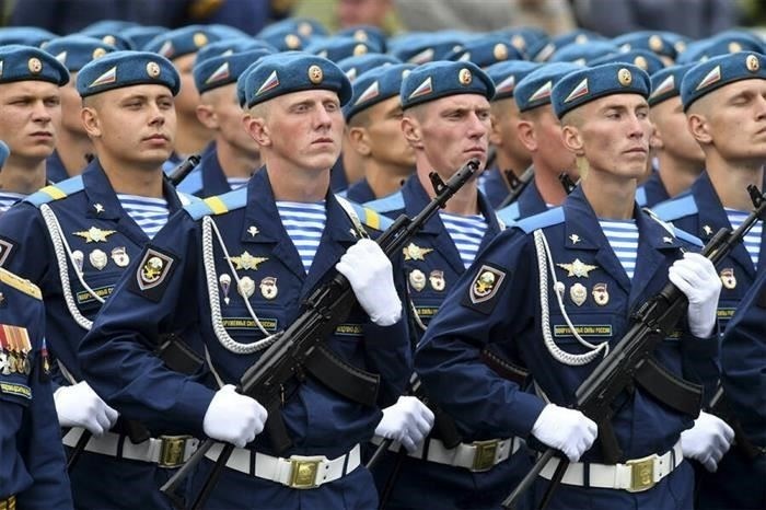 Значимость Дня ВДВ в российской военной традиции